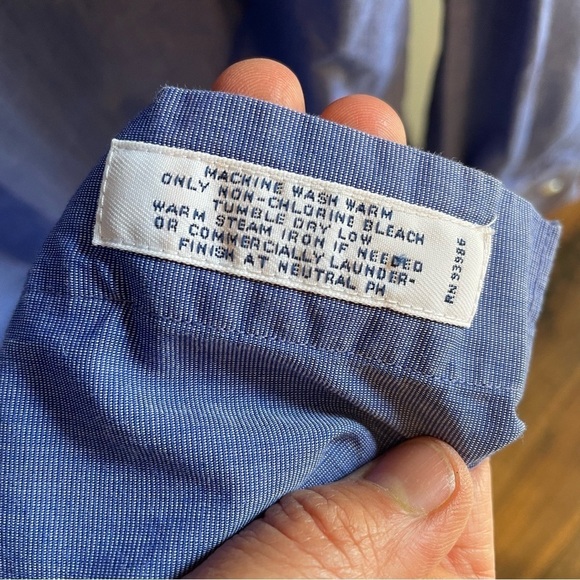 Brooks Brothers Men's Supima Cotton Long Sleeve Button-up shirt 18/36 - Picture 4 of 4